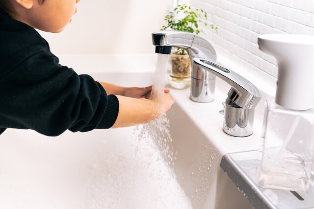 子どもの手洗い